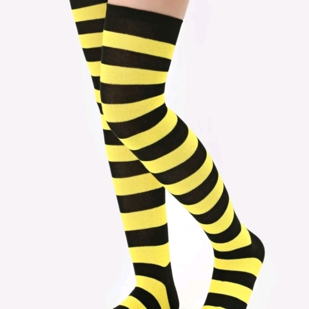 Socks - Picture 2 of 4